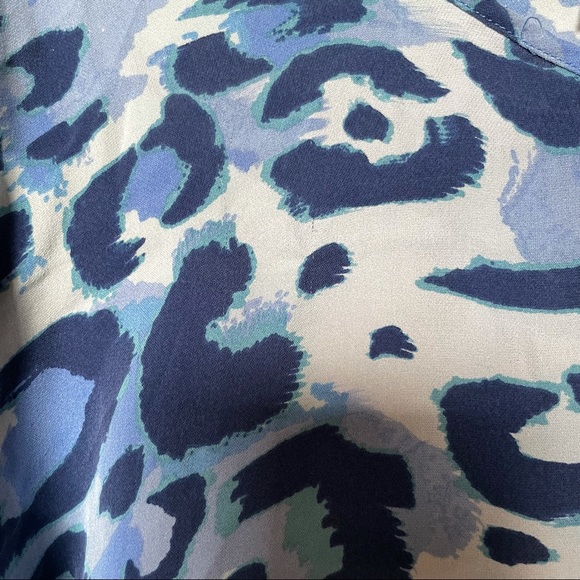 Gemma Blue Leopard Print Silk Blouse - Picture 11 of 11